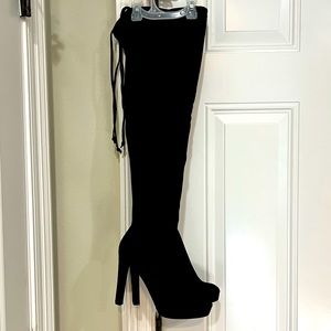 Over the knee Boots